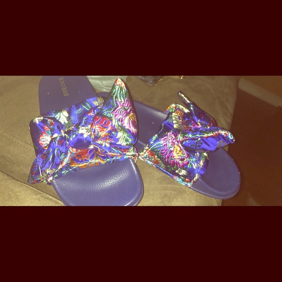 Women sandals - Picture 1 of 2